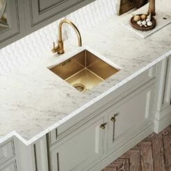 Livello Pull Out Kitchen Tap & Vello Undermount Sink In Brushed Gold -LUSSO STONE Sales livello pull out kitchen tap vello undermount sink in brushed gold p4068 22332 image
