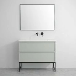 Luxe Matte Black Mirror 1000mm