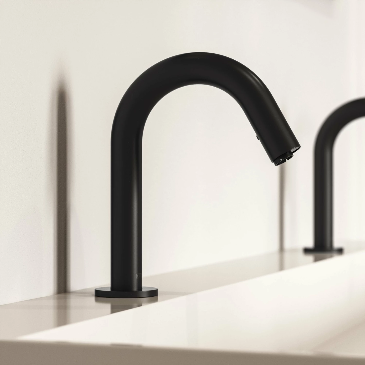 Mina Infrared Commercial Sensor Tap Matte Black 3 Mina Infrared Commercial Sensor Tap Matte Black